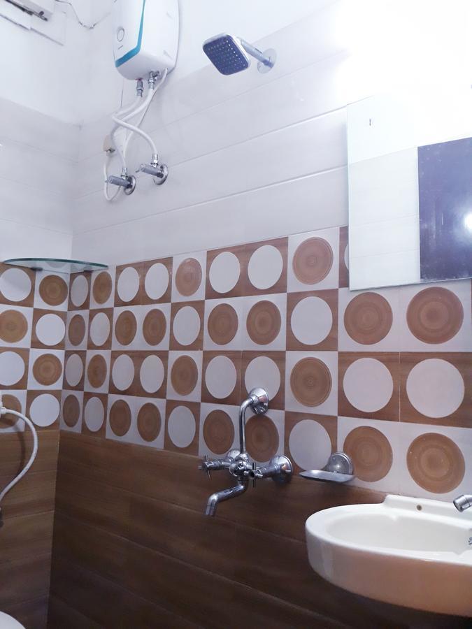 Seaway'S Inn Kochi Ngoại thất bức ảnh